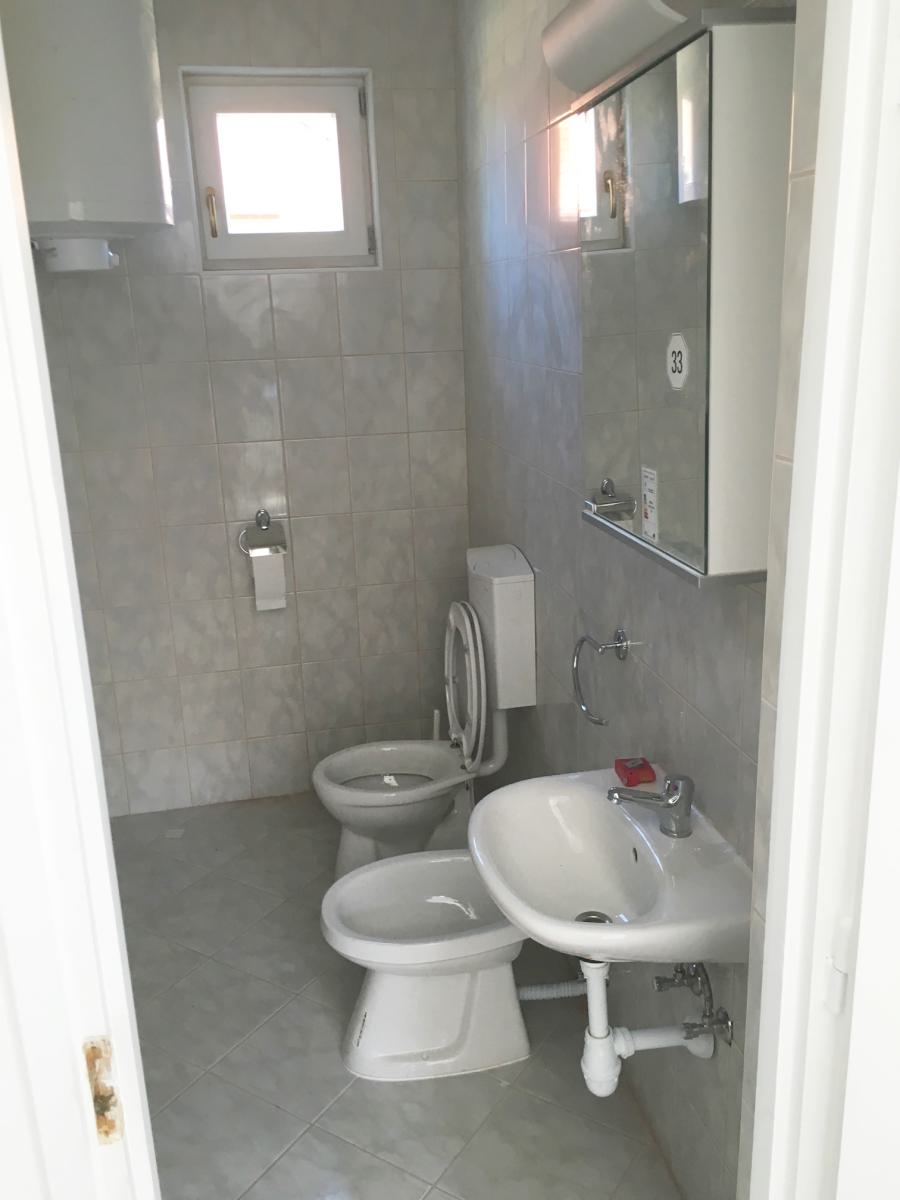 separates WC und Bidet